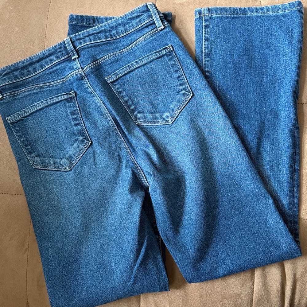 L'AGENCE Ruth High Rise Jeans - Picture 6 of 12